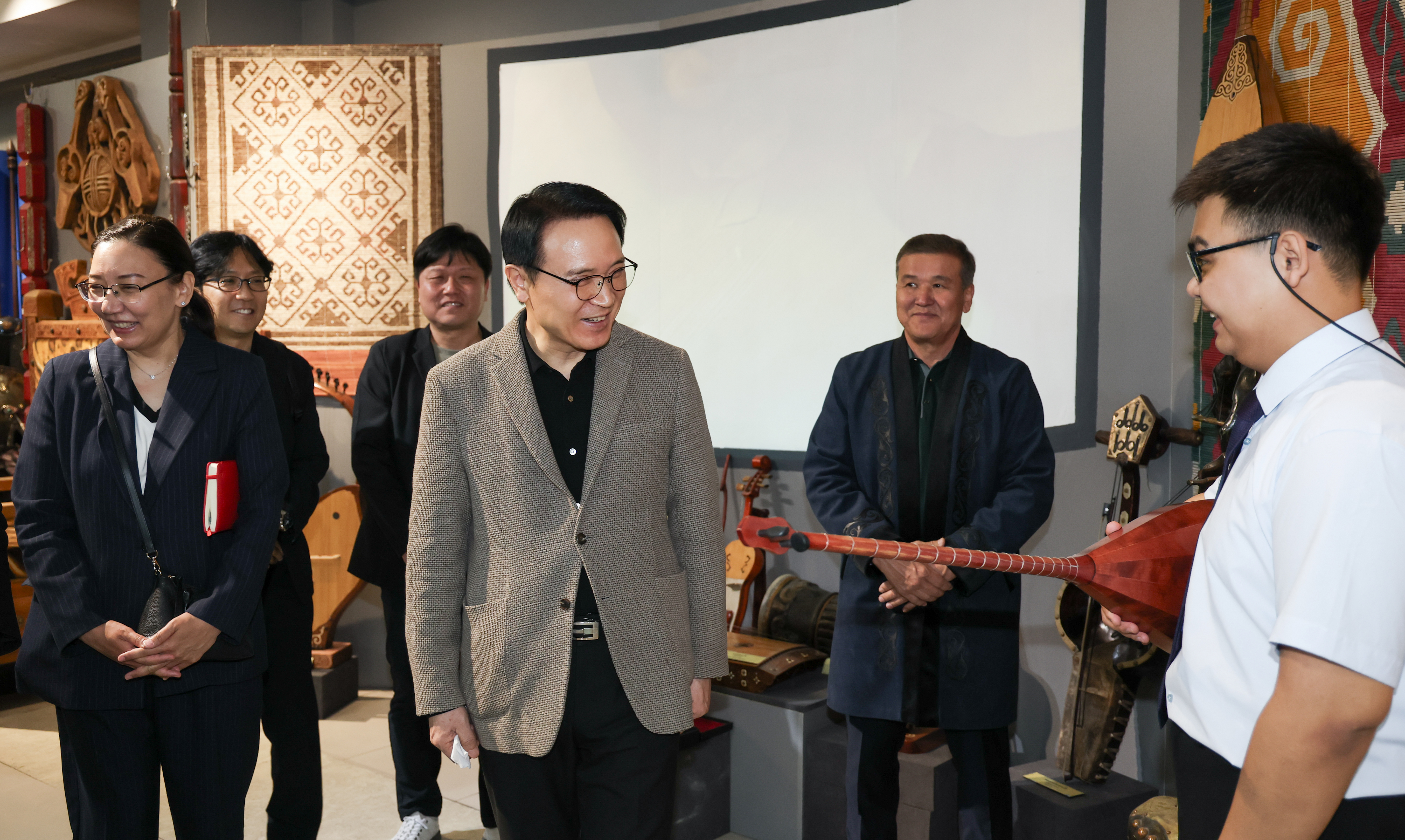 카자흐스탄 국립 아바이사범대학 방문3 이미지