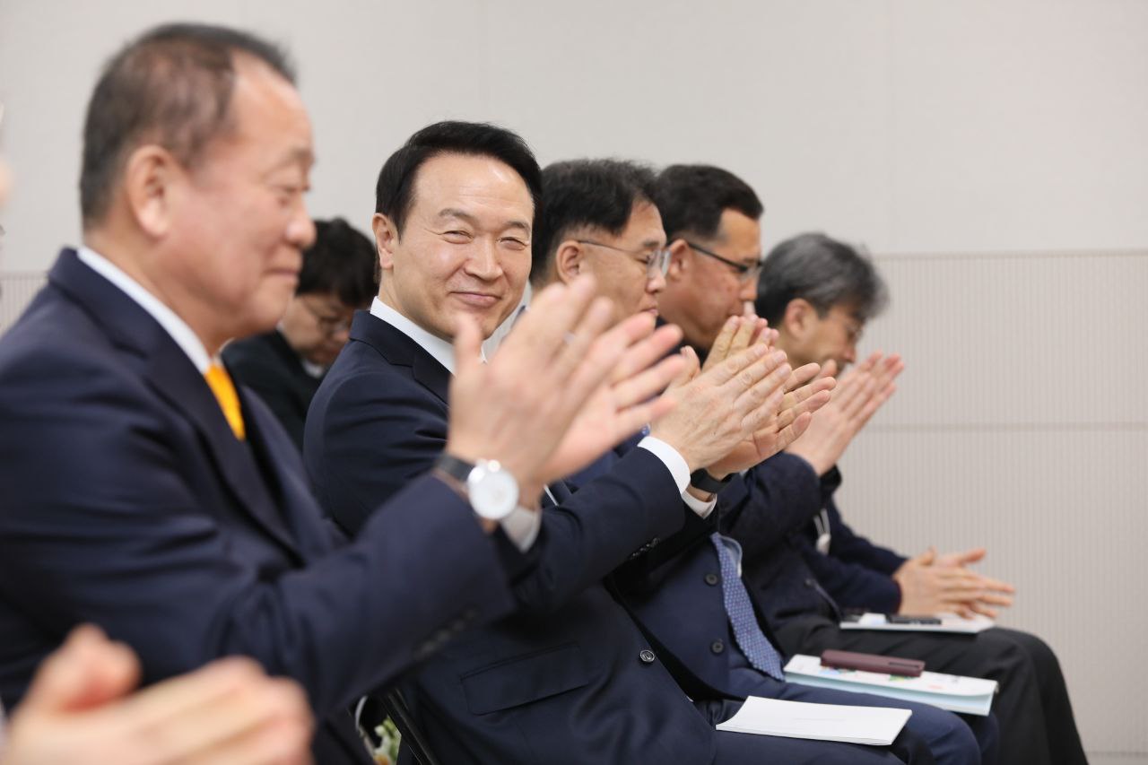 경기도학교안전공졔회 이전식 및 홍보대사 시상식3 이미지