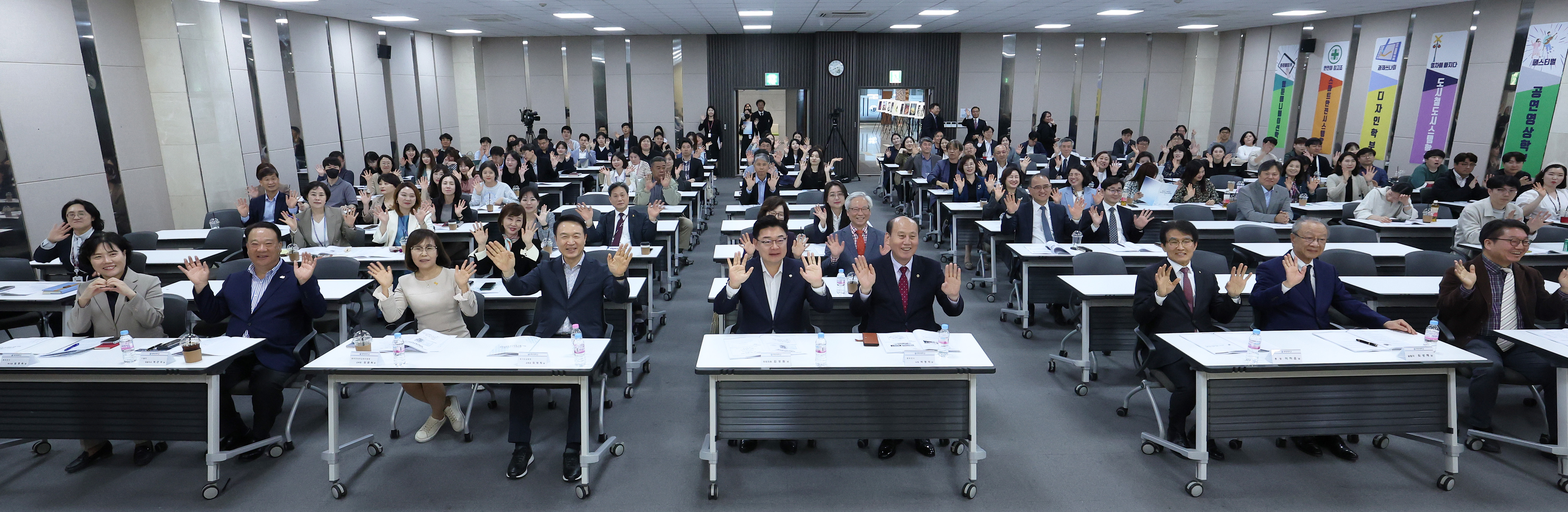 동두천시 '교육발전특구 비전제시 정책포럼' 개최1 이미지