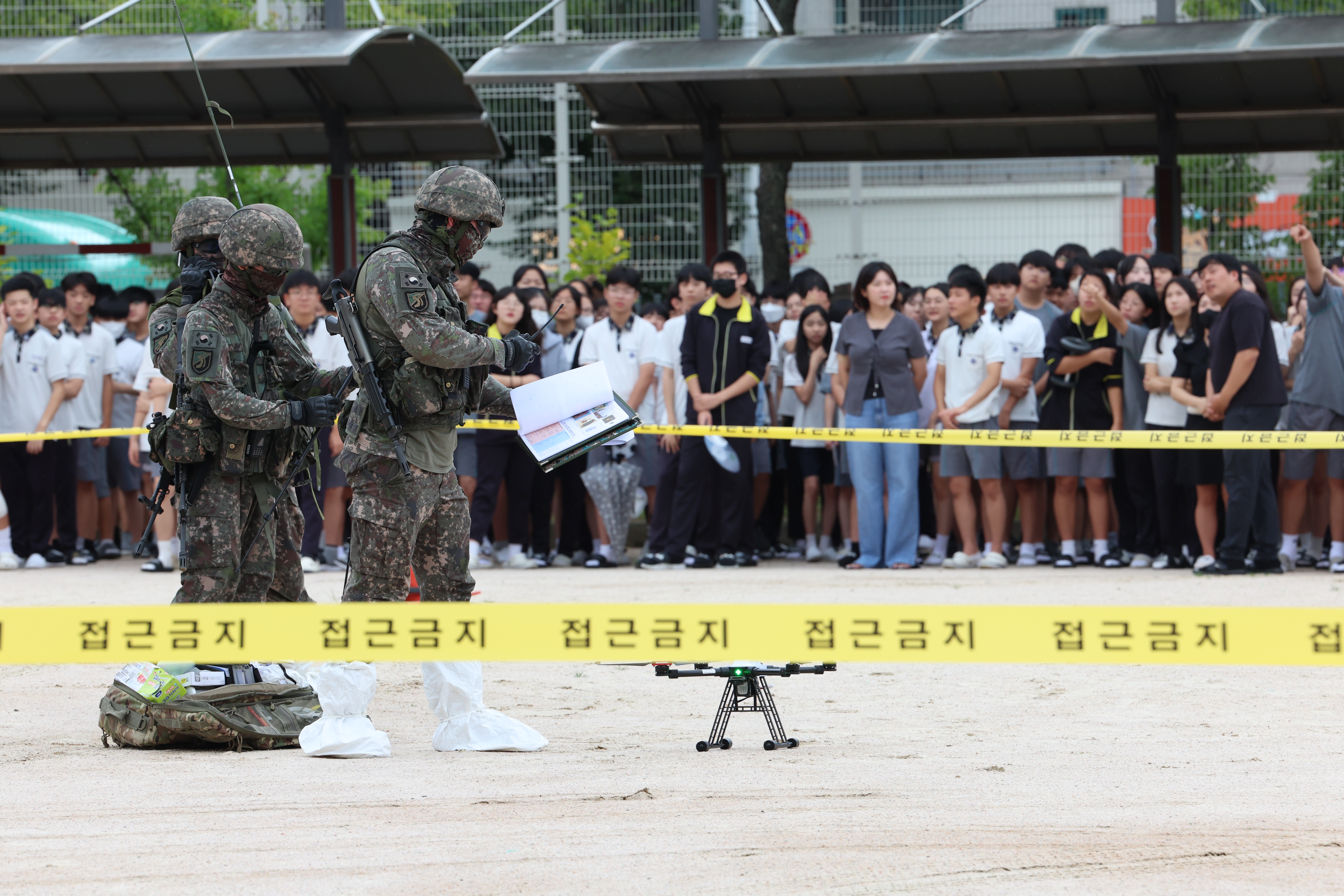 경기도교육청, 2024년 을지 연습 학교테러 대응 대피 훈련 실시2 이미지