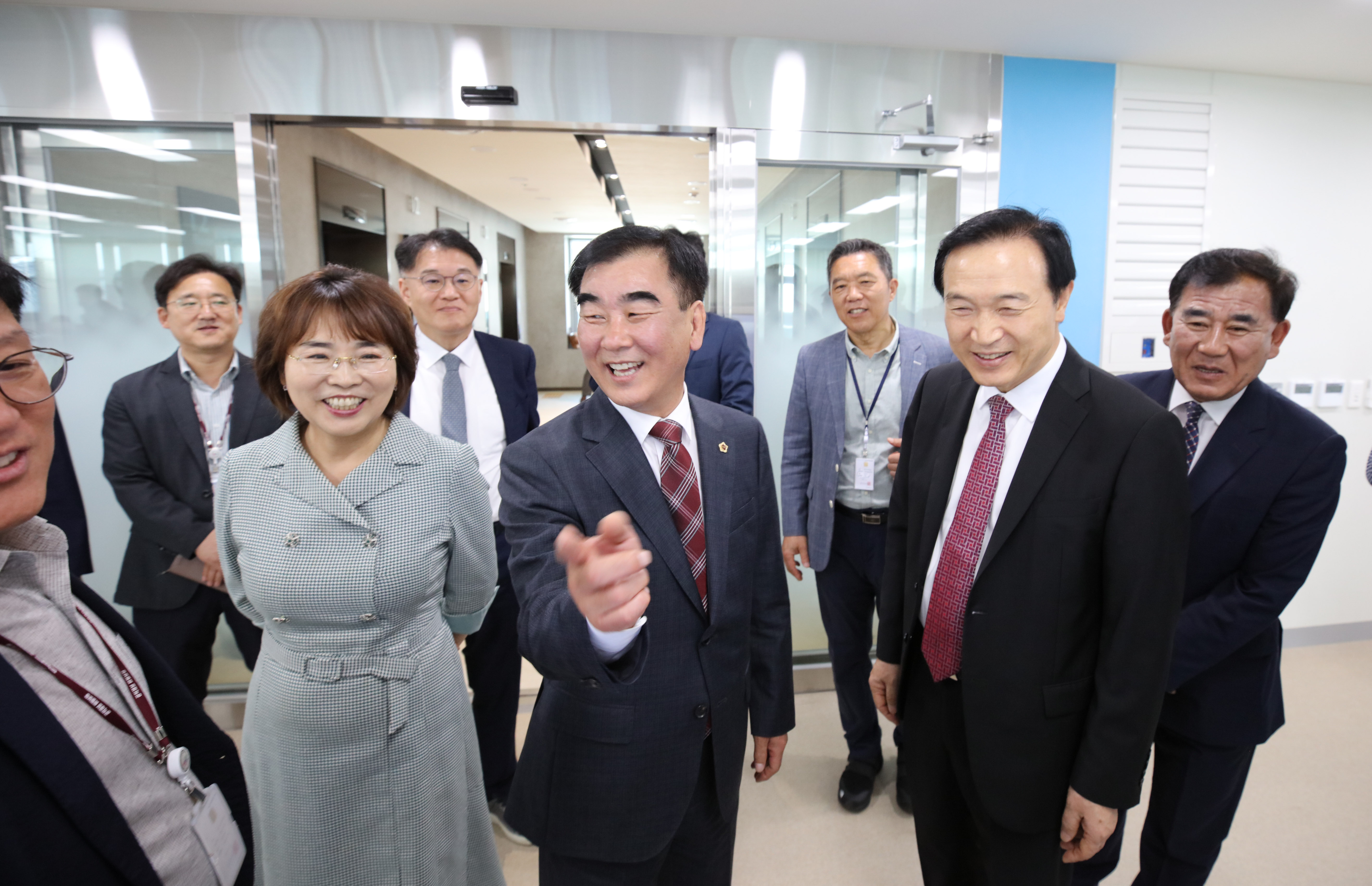 염종현 경기도의회 의장 경기도교육청 신청사 이전 축하1 이미지